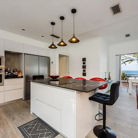 Villa Panoramic Sea View In